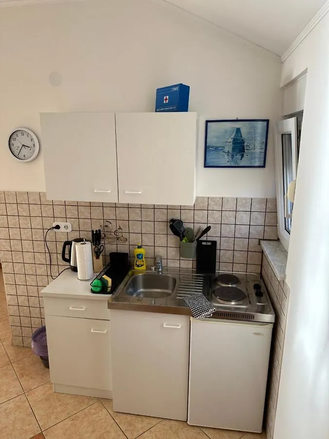 Apartments Badnje Dramalj 0*,  Croatia